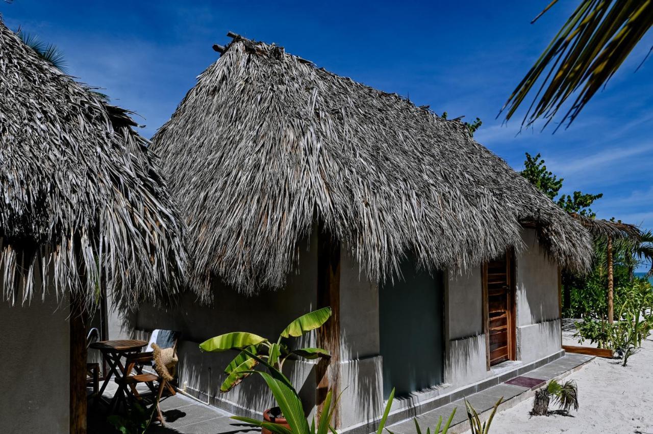 Casa Mate Beachfront Cabanas El Cuyo Eksteriør billede